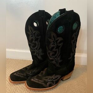 Corral Women’s Black and Teal Felt Cutter Toe Boots|Like New Condition|Size 8
